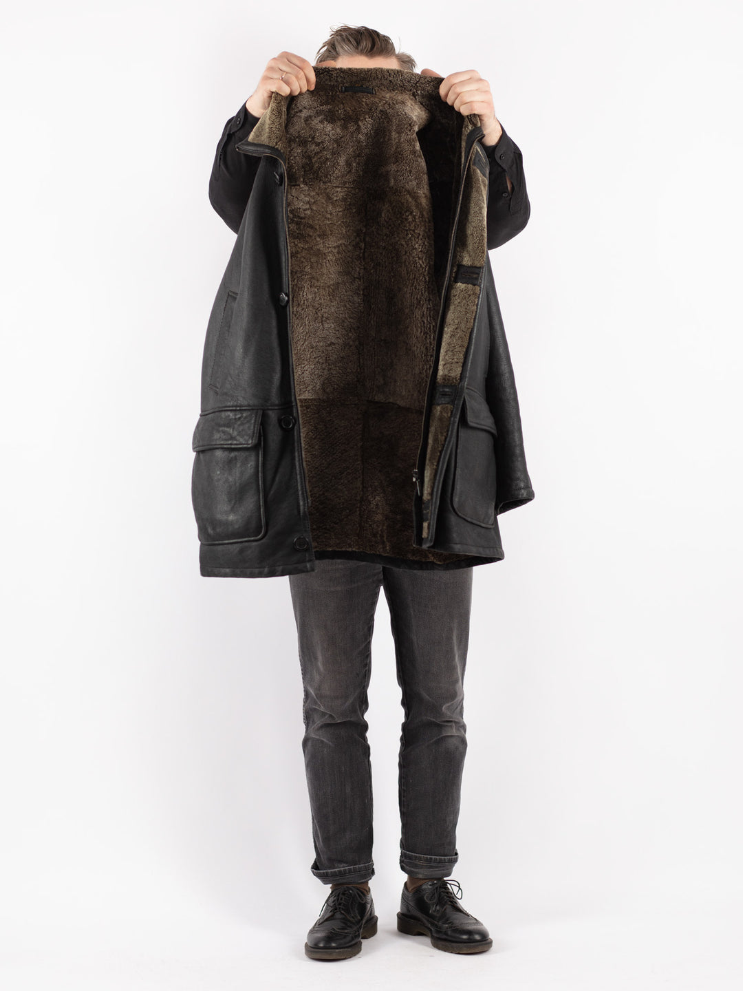 Vintage 90's Men Sheepskin Coat in Black