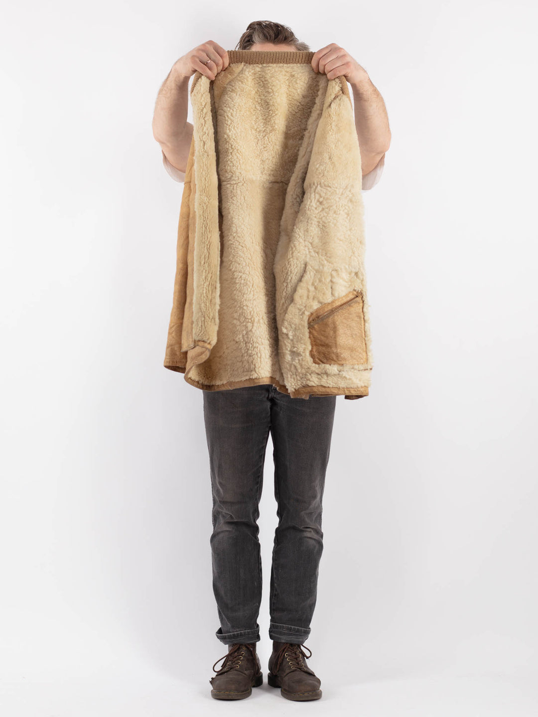 Vintage 90's Men Sheepskin Coat in Beige