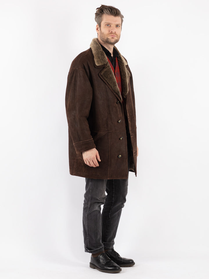 Vintage 90's Men Sheepskin Coat in Brown