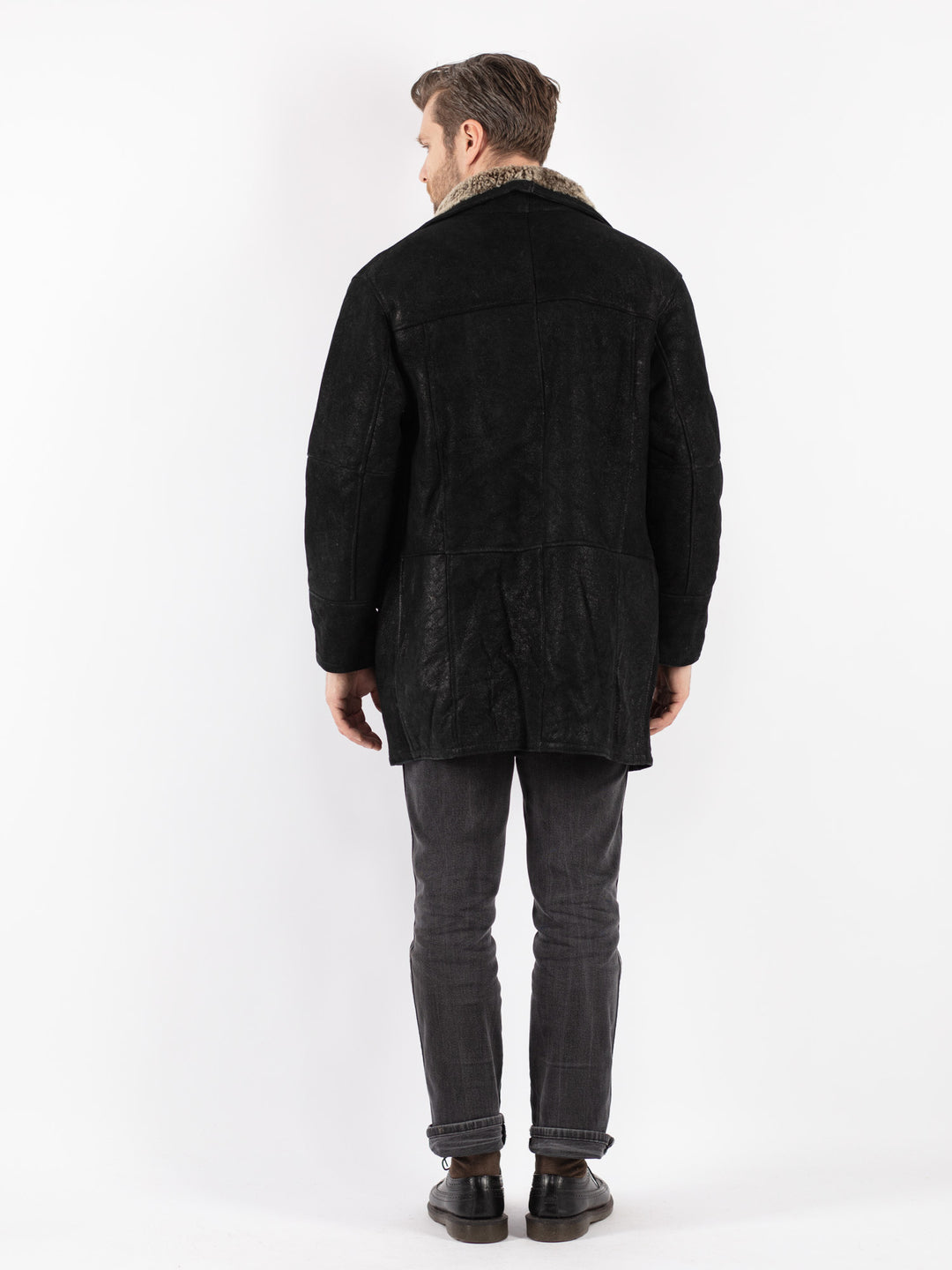 Vintage 90's Men Sheepskin Coat in Black