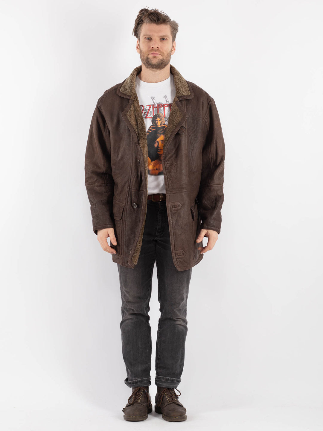 Vintage 90's Men Sheepskin Coat in BrownZ637