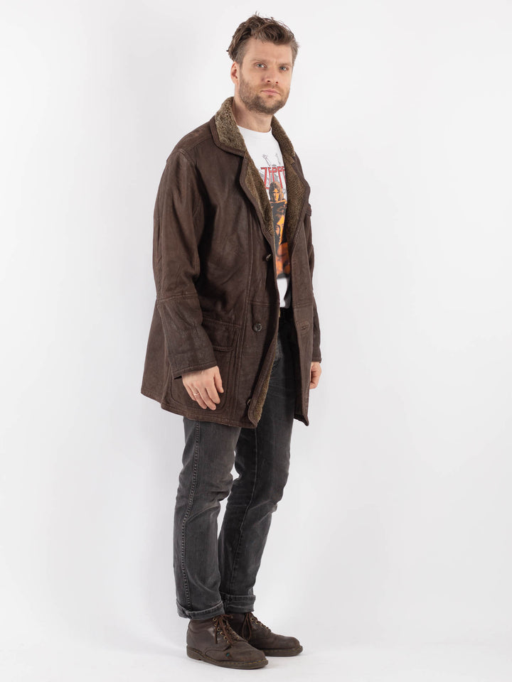 Vintage 90's Men Sheepskin Coat in BrownZ637