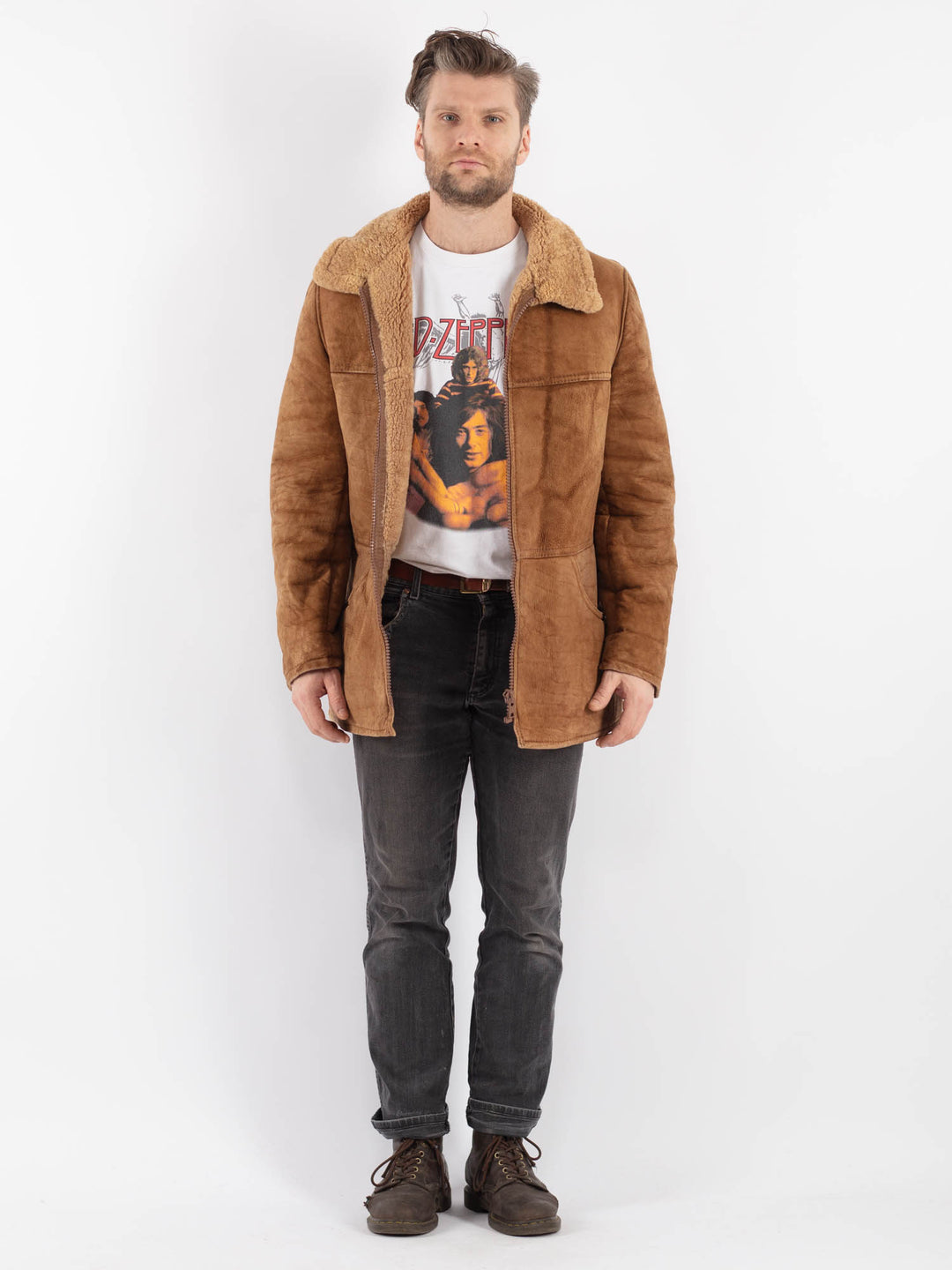 Vintage 90's Men Sheepskin Coat in BrownZ640