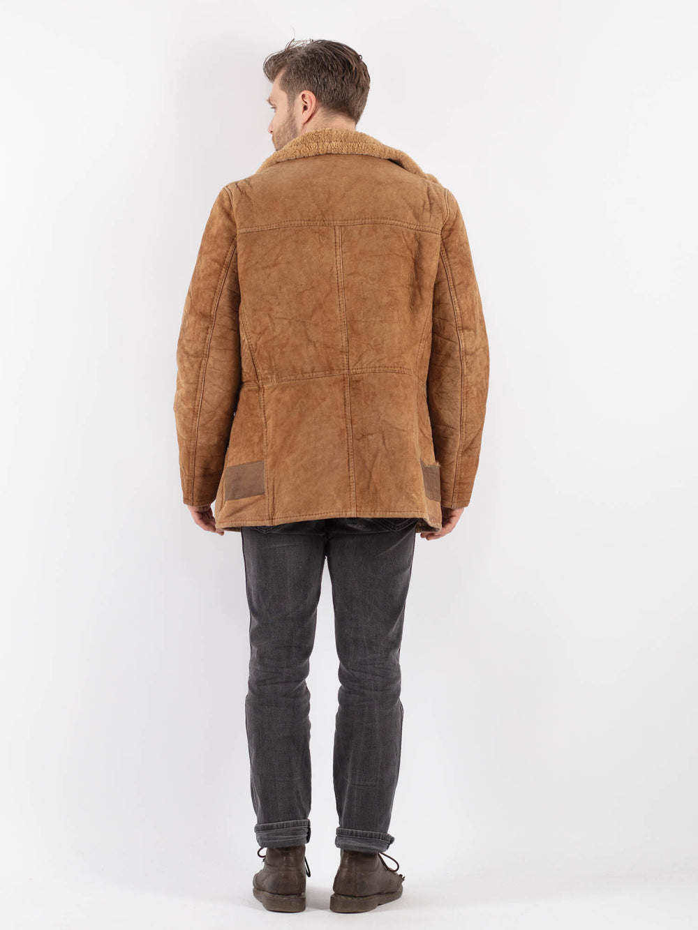 Vintage 90's Men Sheepskin Coat in BrownZ640