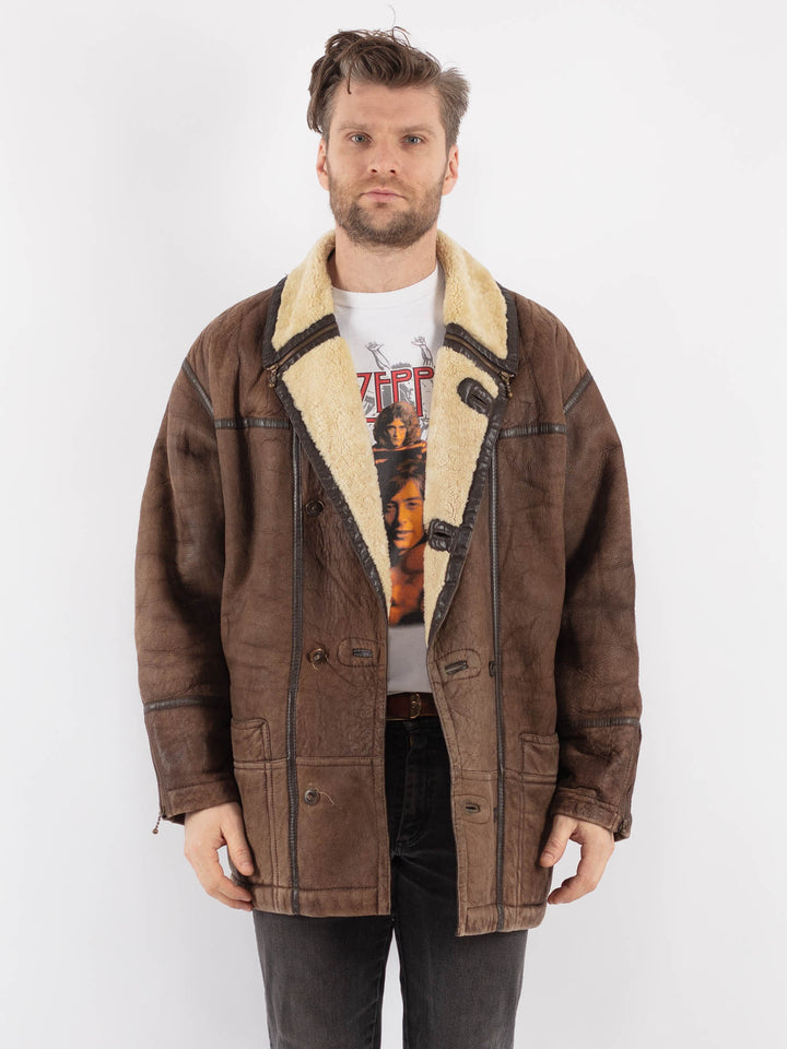 Vintage 90's Men Sheepskin Coat in BrownZ643