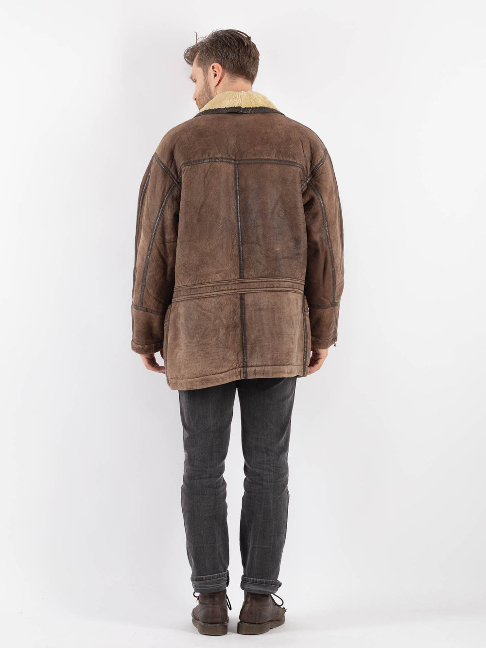 Vintage 90's Men Sheepskin Coat in BrownZ643