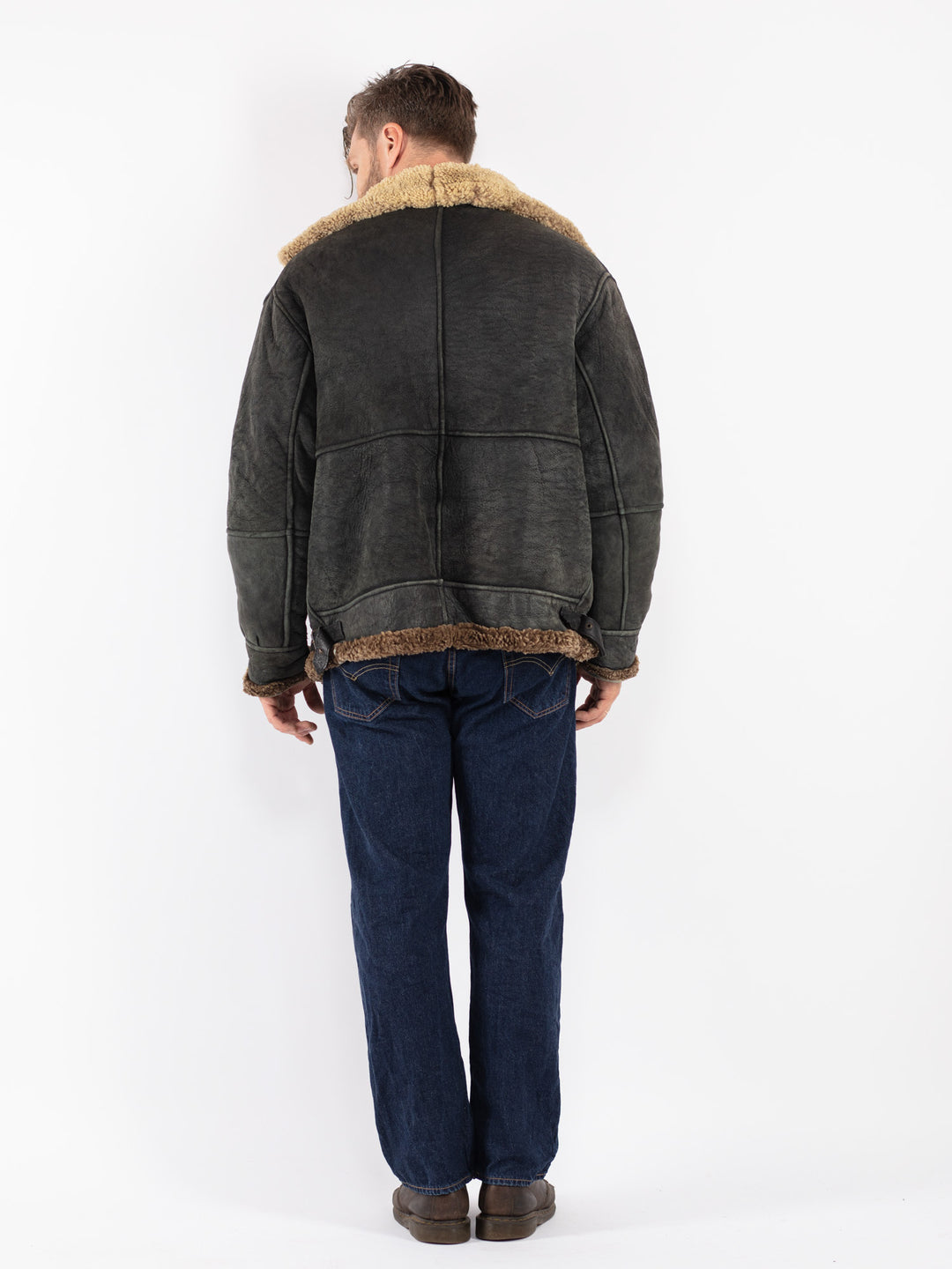 Vintage Men Sheepskin Jacket in Black