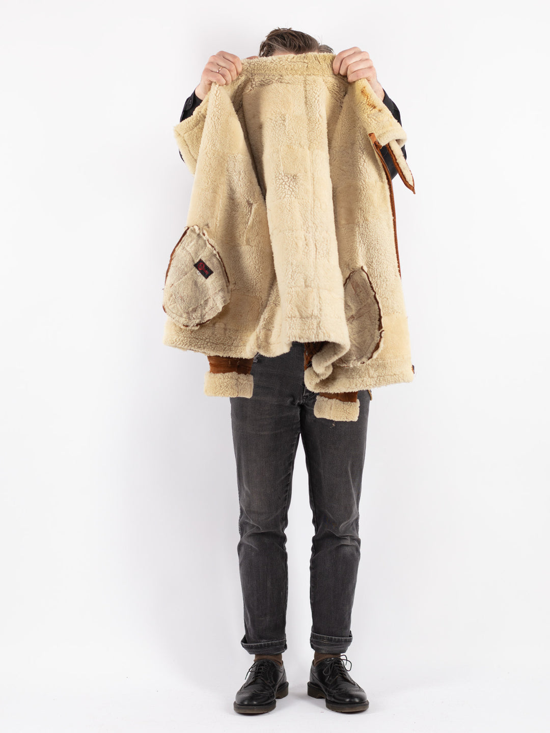 Vintage 90's Men Sheepskin Jacket in BrownZ190