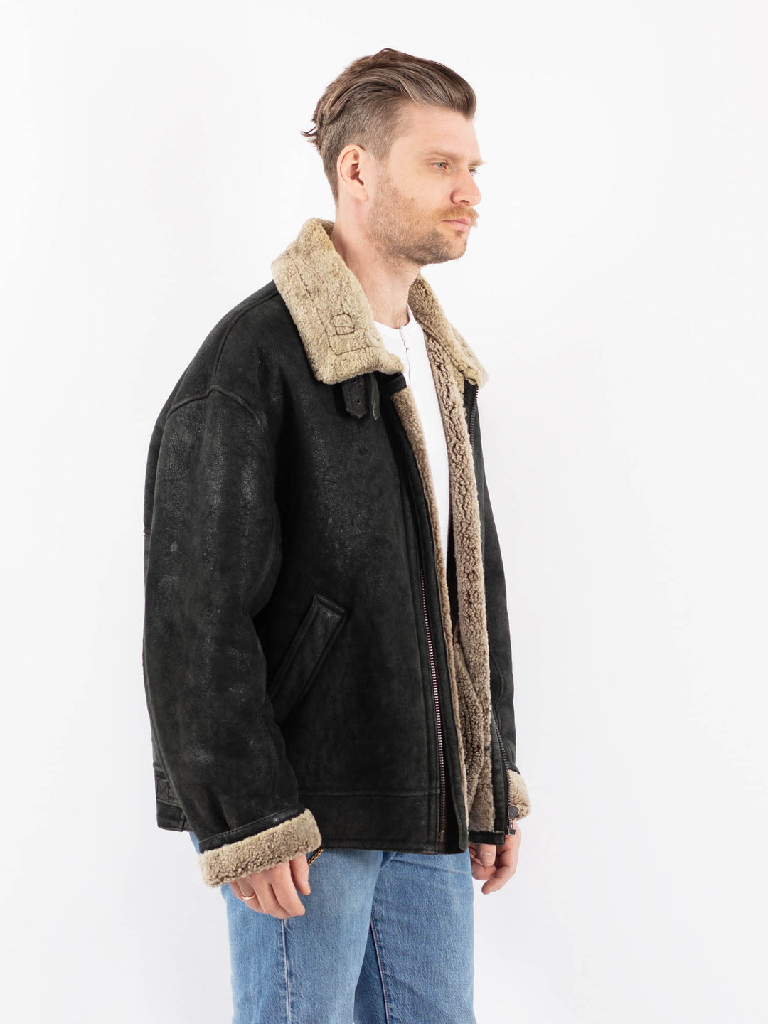 Vintage 90's Men Sheepskin Jacket in BlackZ1426