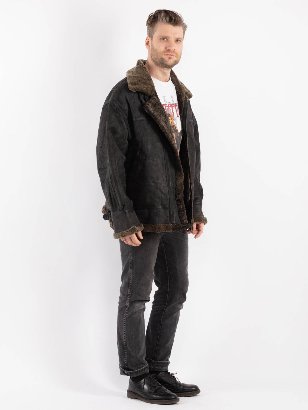 Vintage 90's Men Sheepskin Jacket in BlackZ451