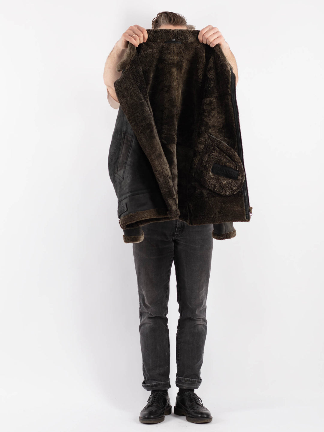 Vintage 90's Men Sheepskin Jacket in BlackZ451