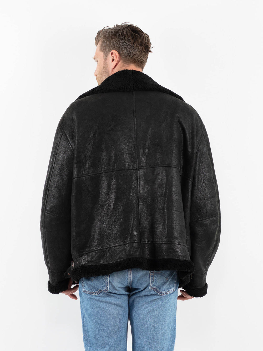 Vintage 90's Men Sheepskin Jacket in BlackZ1797