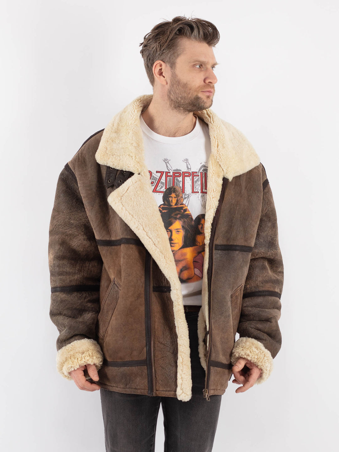 Vintage 90's Men Sheepskin Jacket in BrownZ588