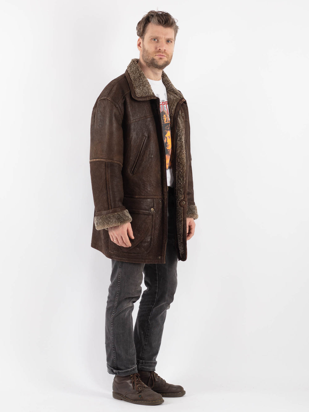 Vintage 90's Men Sheepskin Coat in Brown
