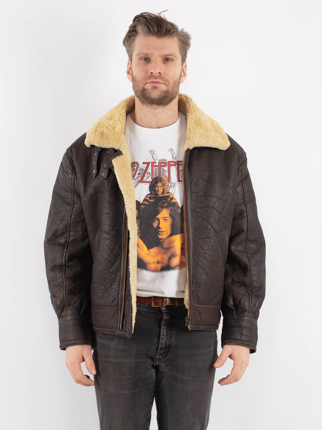 Vintage 90's Men Sheepskin Jacket in BrownZ638