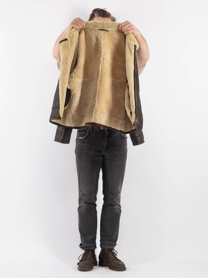Vintage 90's Men Sheepskin Jacket in BrownZ638