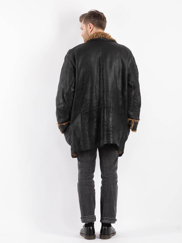 Vintage 90's Men Sheepskin Coat in BlackZ485