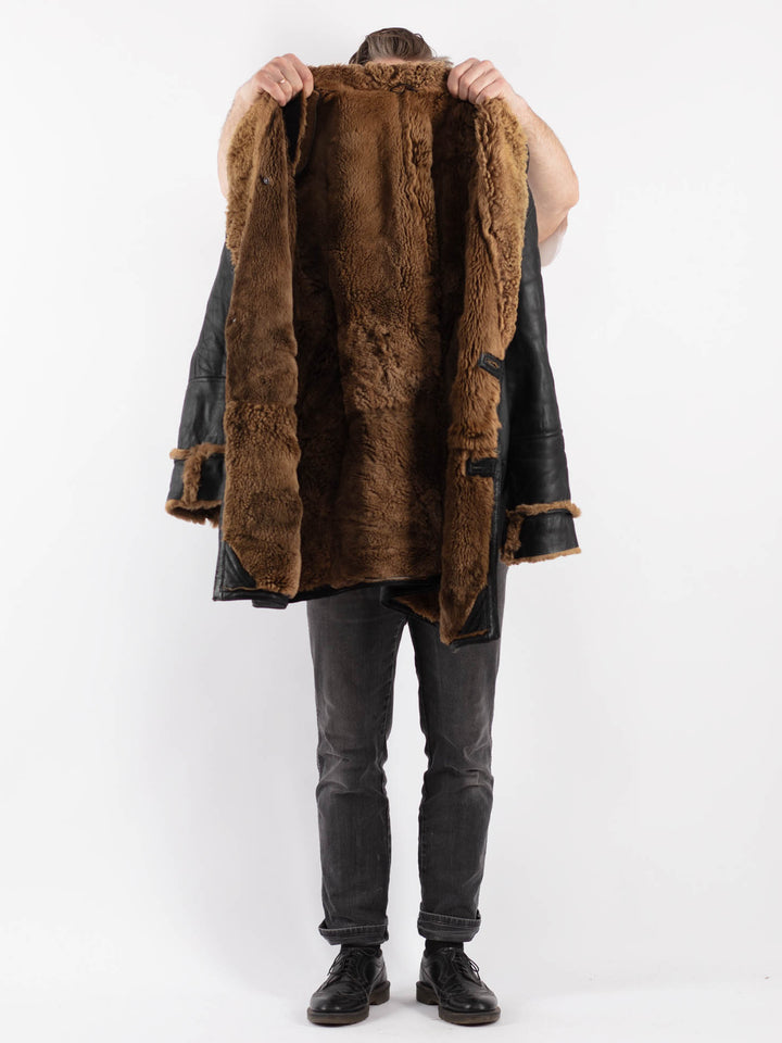 Vintage 90's Men Sheepskin Coat in BlackZ485