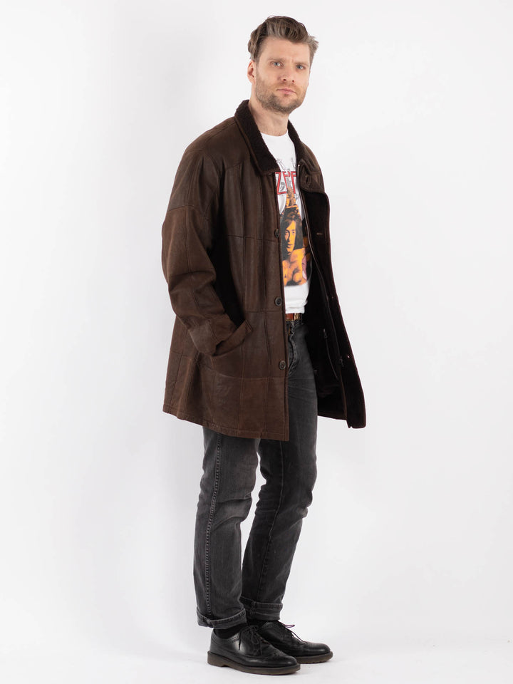 Vintage 90's Men Sheepskin Coat in BrownZ488