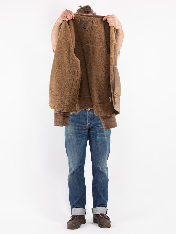 Vintage 90's Men Suede Sherpa Vest in Beige