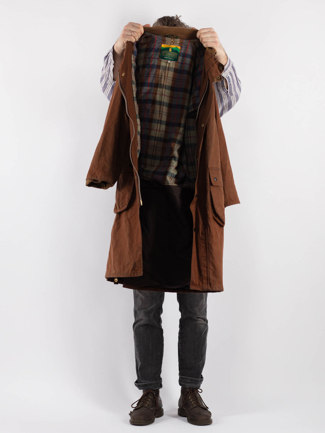 Vintage 90's Men Waxed Canvas Coat in Brown - NorthernGrip