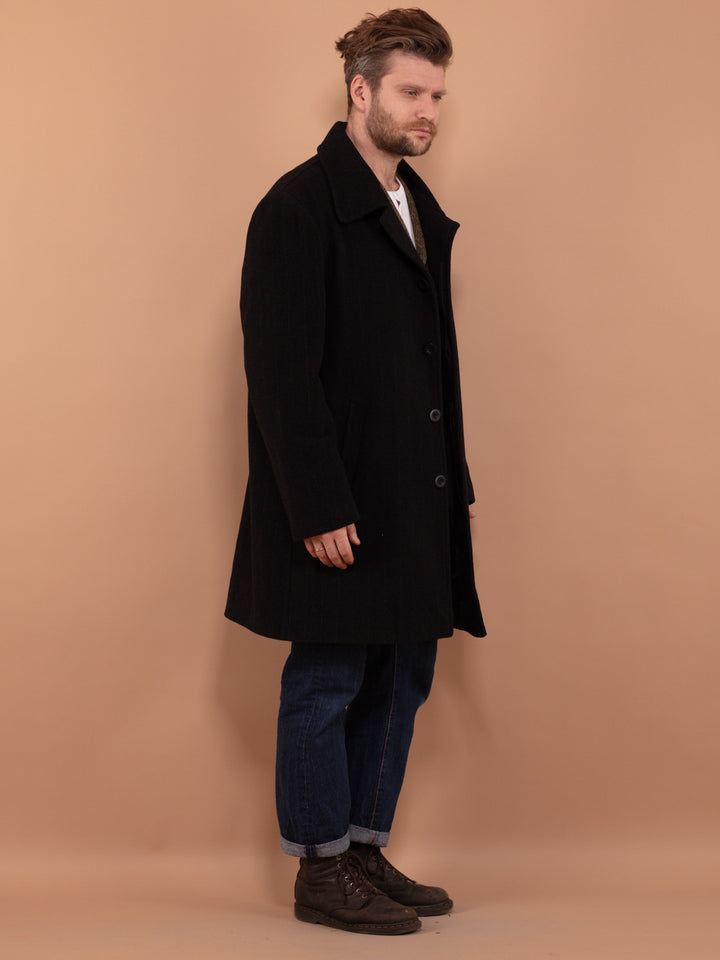 Vintage 90's Men Wool Blend Coat in Gray - NorthernGrip