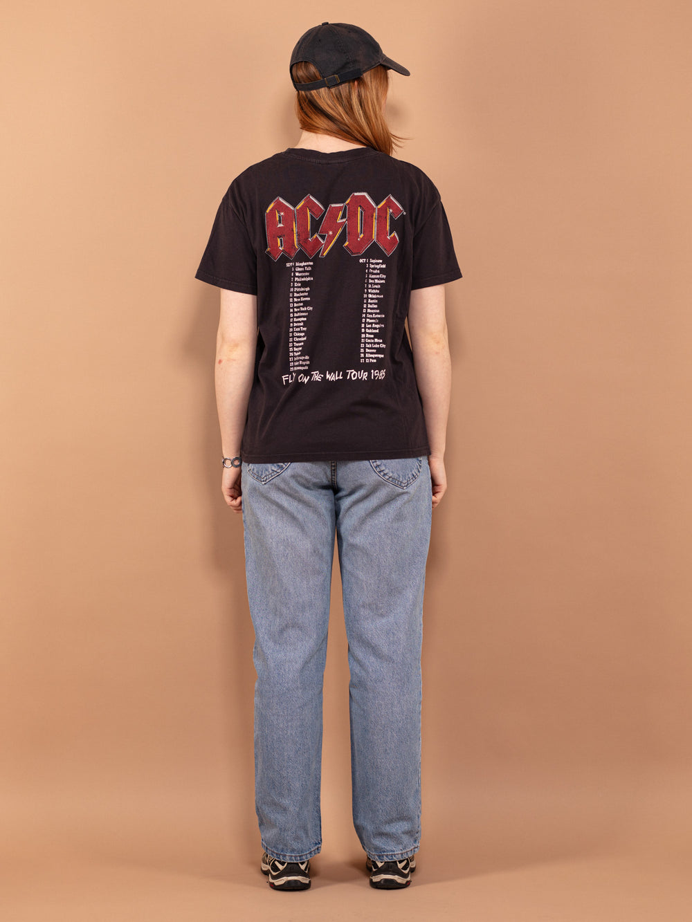 Vintage 90's Women T-shirt with AC/DC print - NorthernGrip