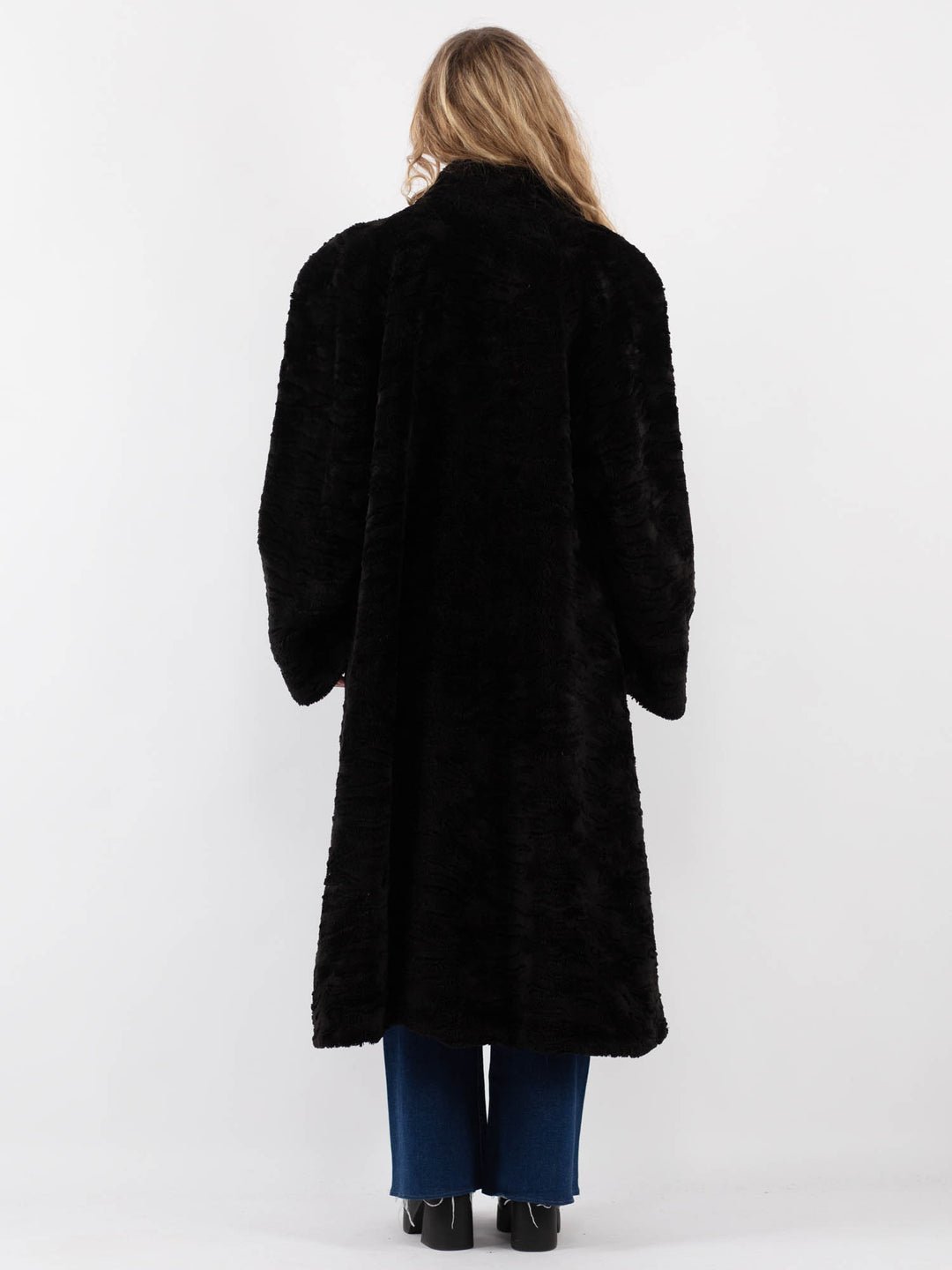Vintage 80's Women Faux Sheepskin Coat in BlackV9420