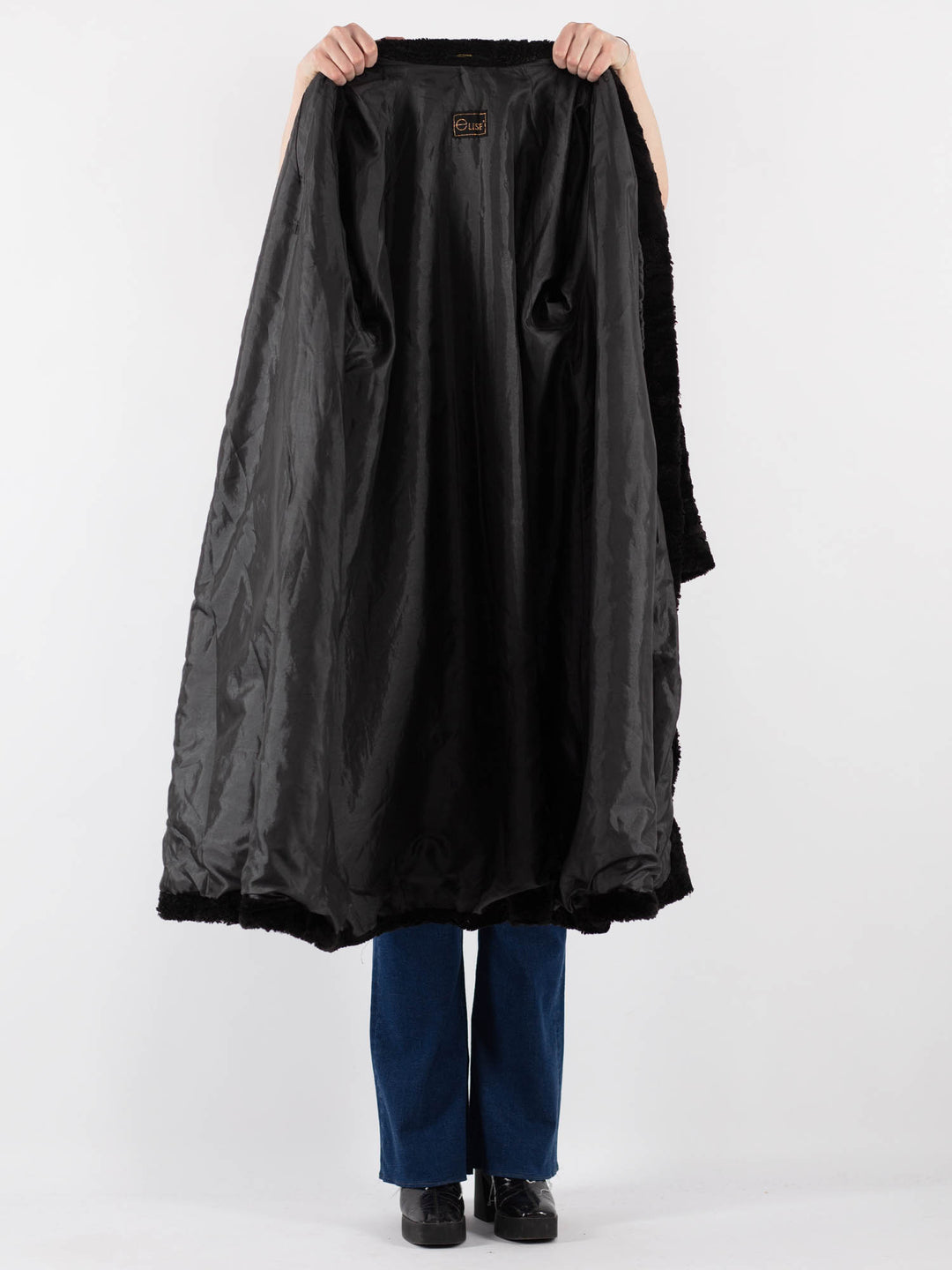 Vintage 80's Women Faux Sheepskin Coat in BlackV9420