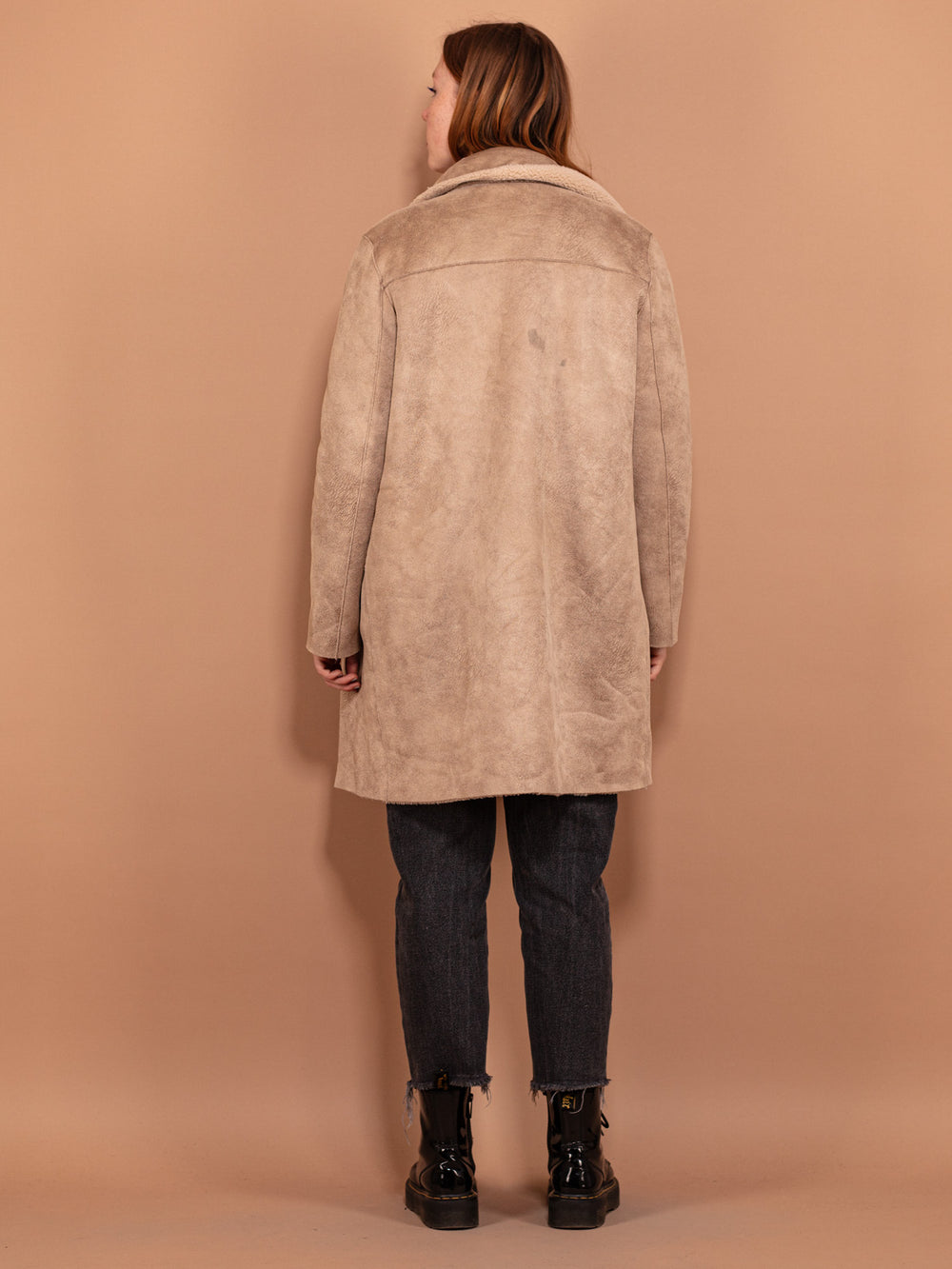 Vintage 90's Women Faux Sheepskin Coat in Beige - NorthernGrip