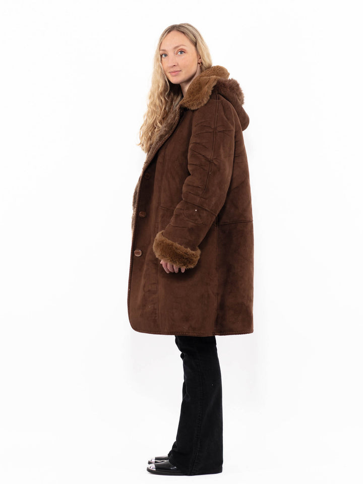 Vintage 90's Women Faux Sheepskin Coat in BrownA0876
