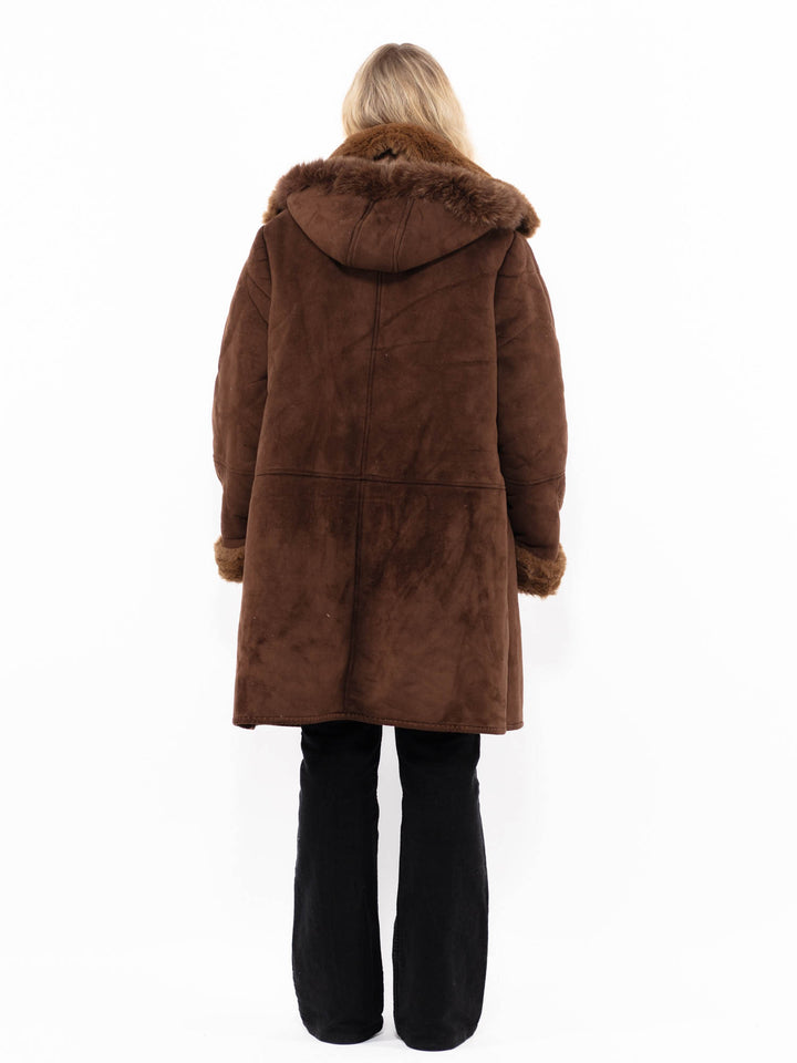 Vintage 90's Women Faux Sheepskin Coat in BrownA0876