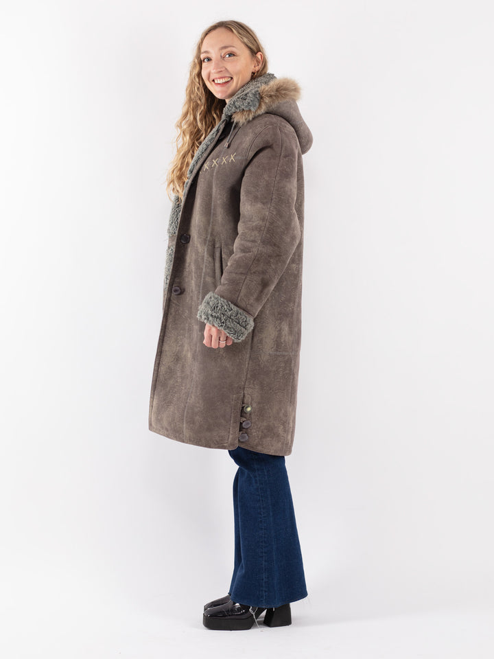 Vintage 90's Women Faux Sheepskin Coat in Gray