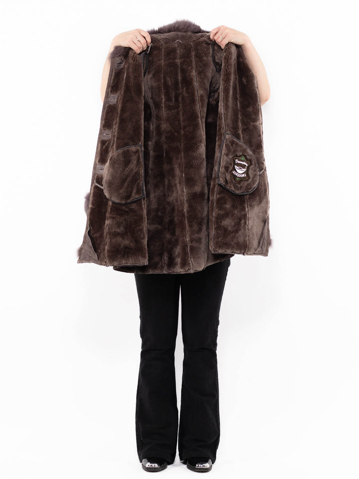 Vintage 90's Women Faux Sheepskin Coat in BrownA0886
