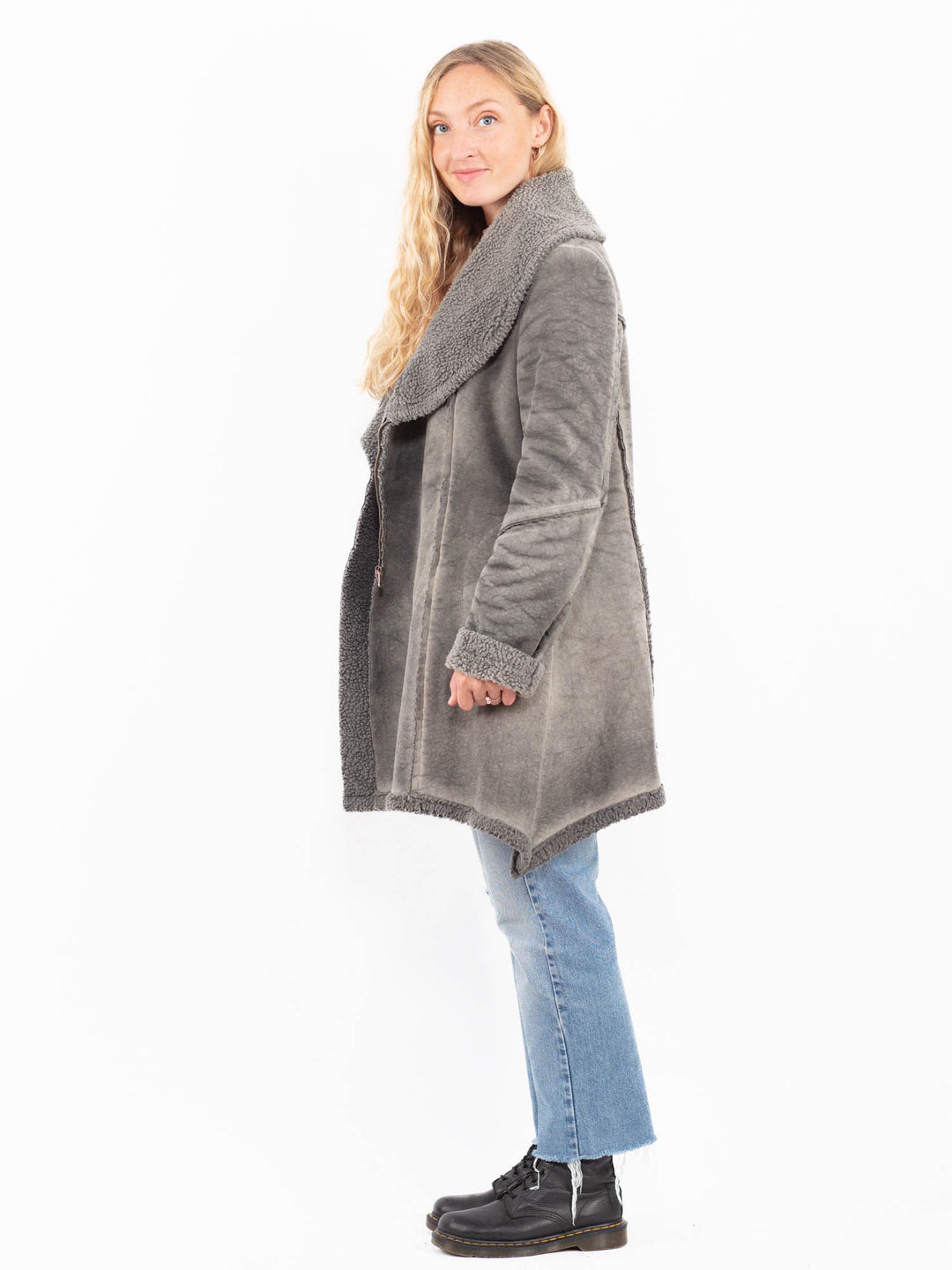 Vintage 90's Women Faux Sheepskin Coat in GrayA0524