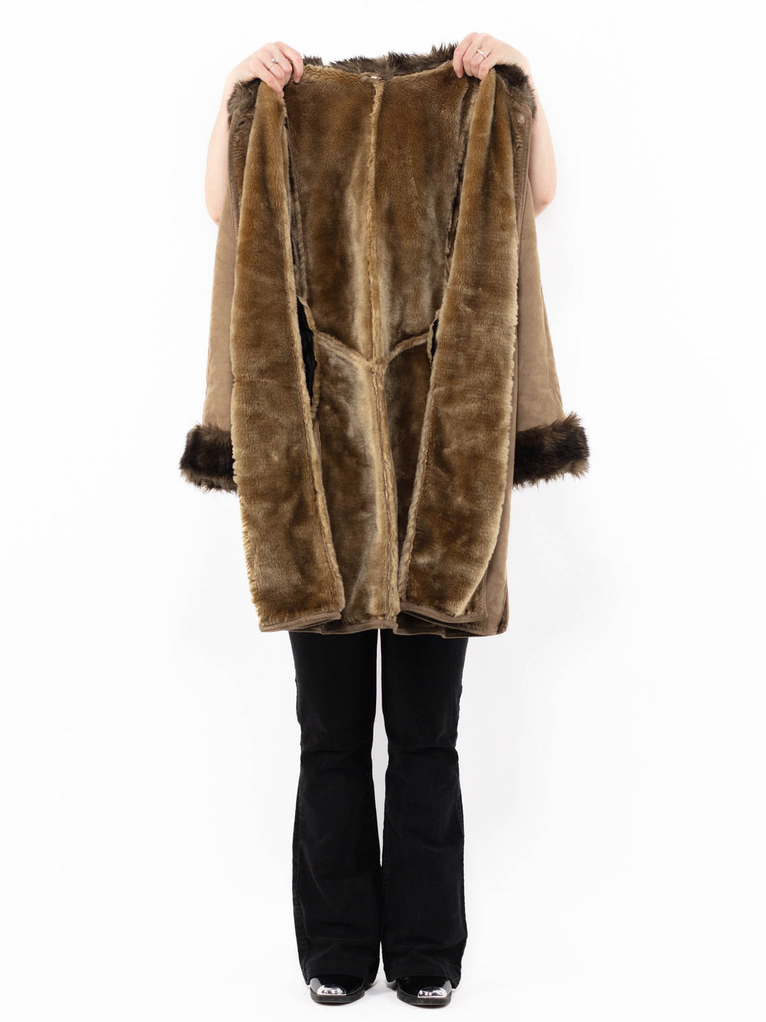 Vintage 90's Women Faux Sheepskin Coat in BeigeA0909