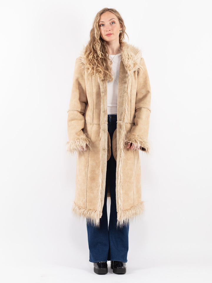 Vintage 90's Women Faux Sheepskin Coat in Beige