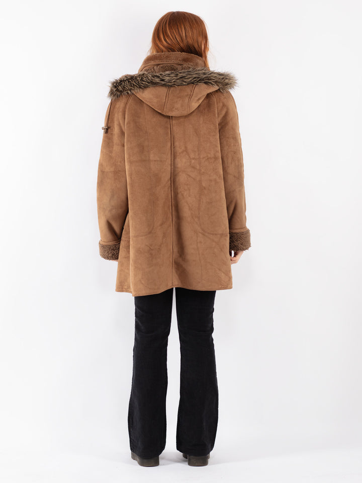 Vintage 90's Women Faux Sheepskin Coat in Beige