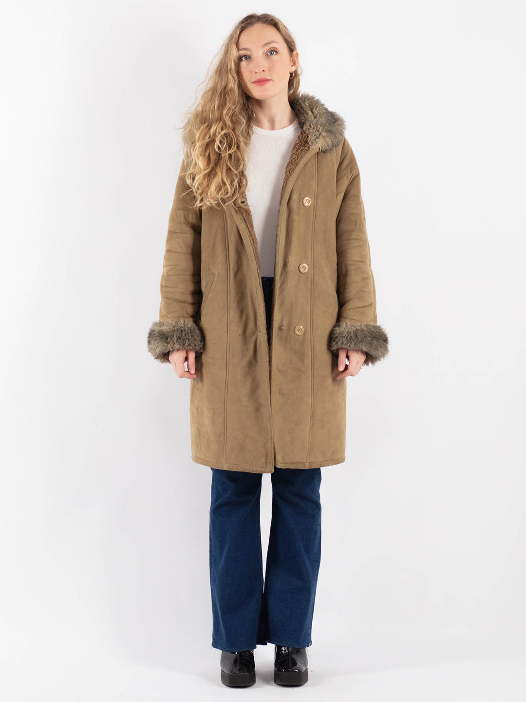 Vintage 90's Women Faux Sheepskin Coat in BeigeV9163