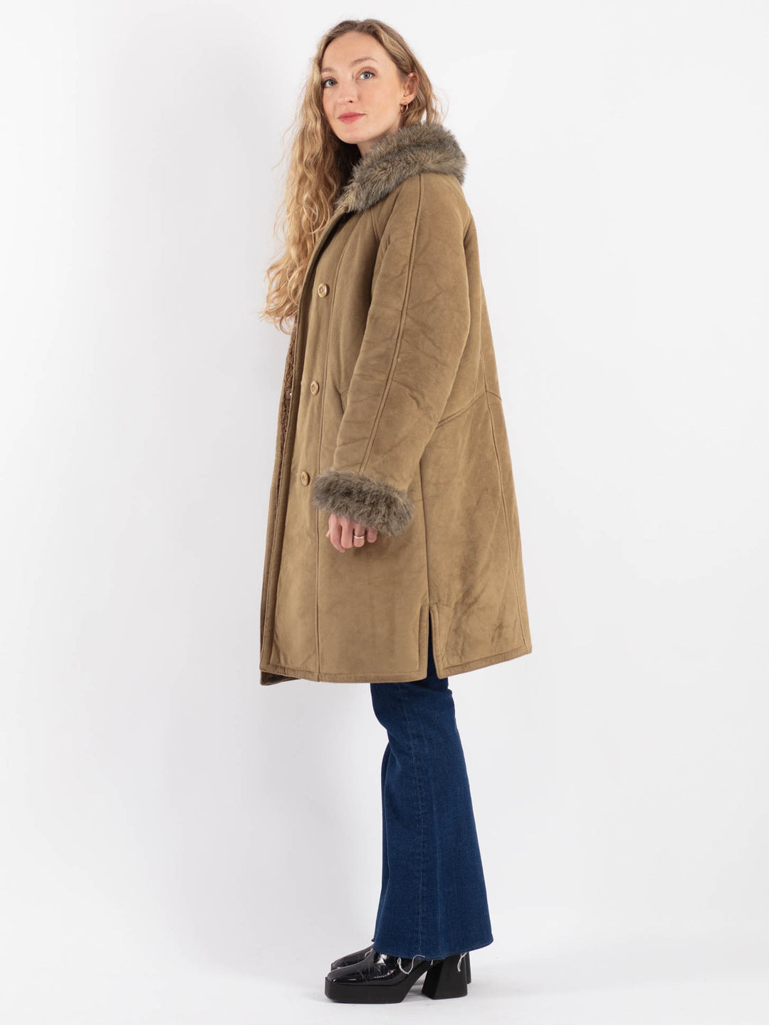 Vintage 90's Women Faux Sheepskin Coat in BeigeV9163