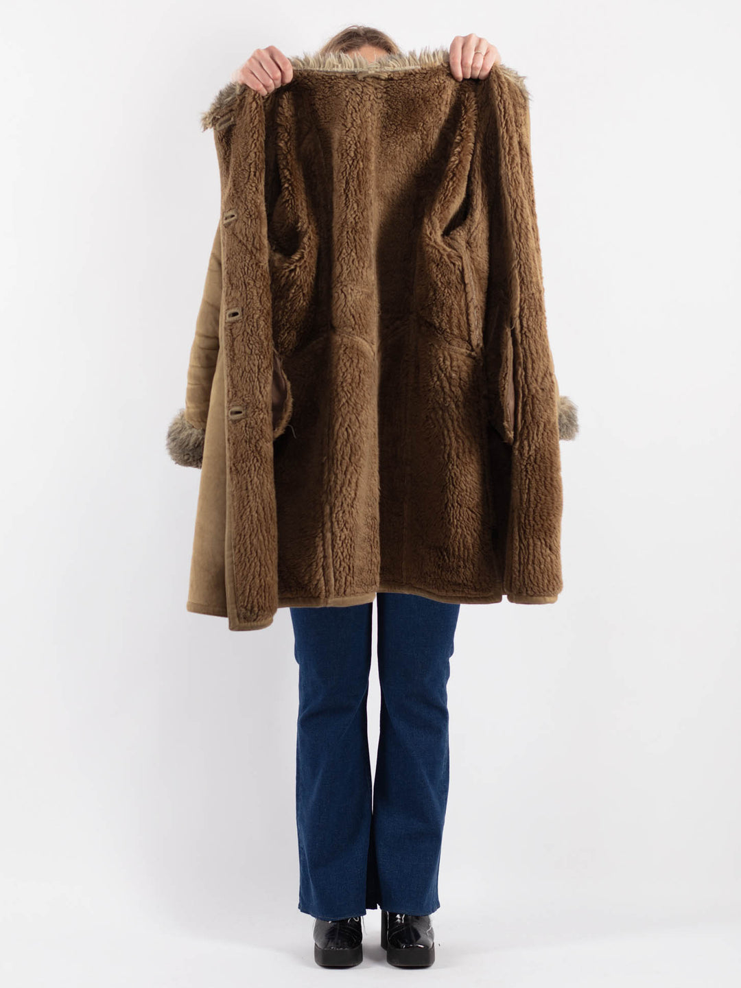 Vintage 90's Women Faux Sheepskin Coat in BeigeV9163