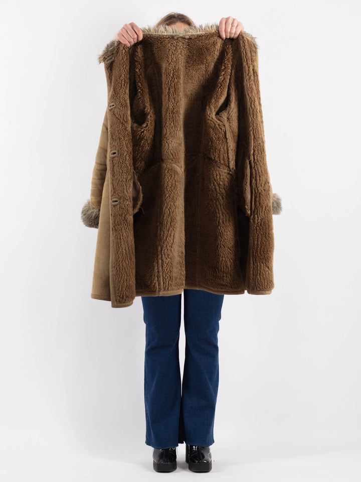 Vintage 90's Women Faux Sheepskin Coat in BeigeV9163