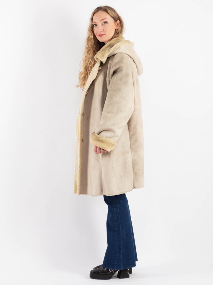 Vintage 90's Women Faux Sheepskin Coat in BeigeV9166