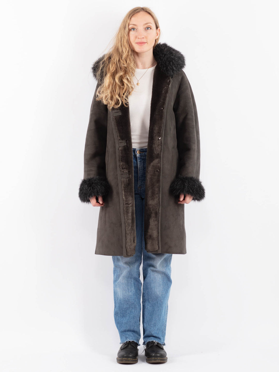 Vintage 90's Women Faux Sheepskin Coat in GrayV9504