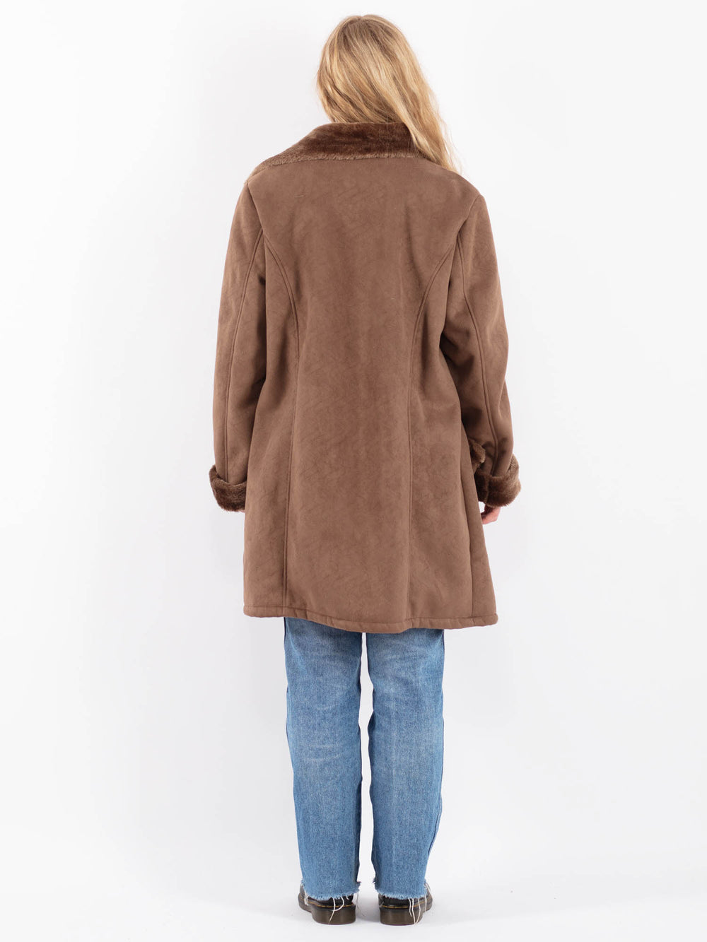 Vintage 90's Women Faux Sheepskin Coat in BrownV9505