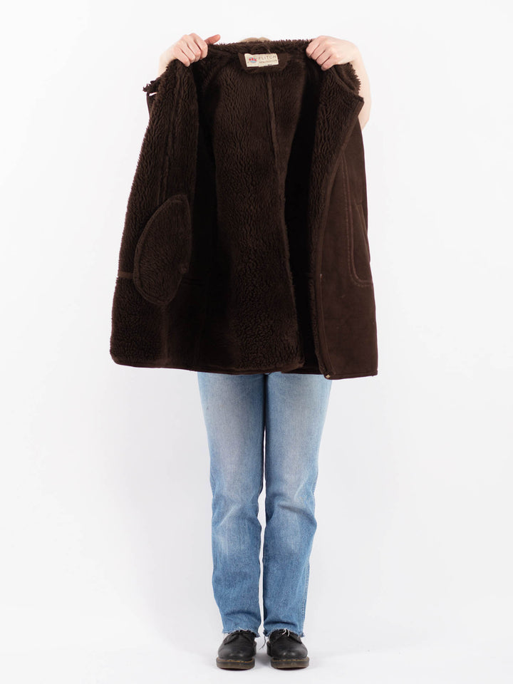 Vintage 90's Women Faux Sheepskin Coat in BrownV9507