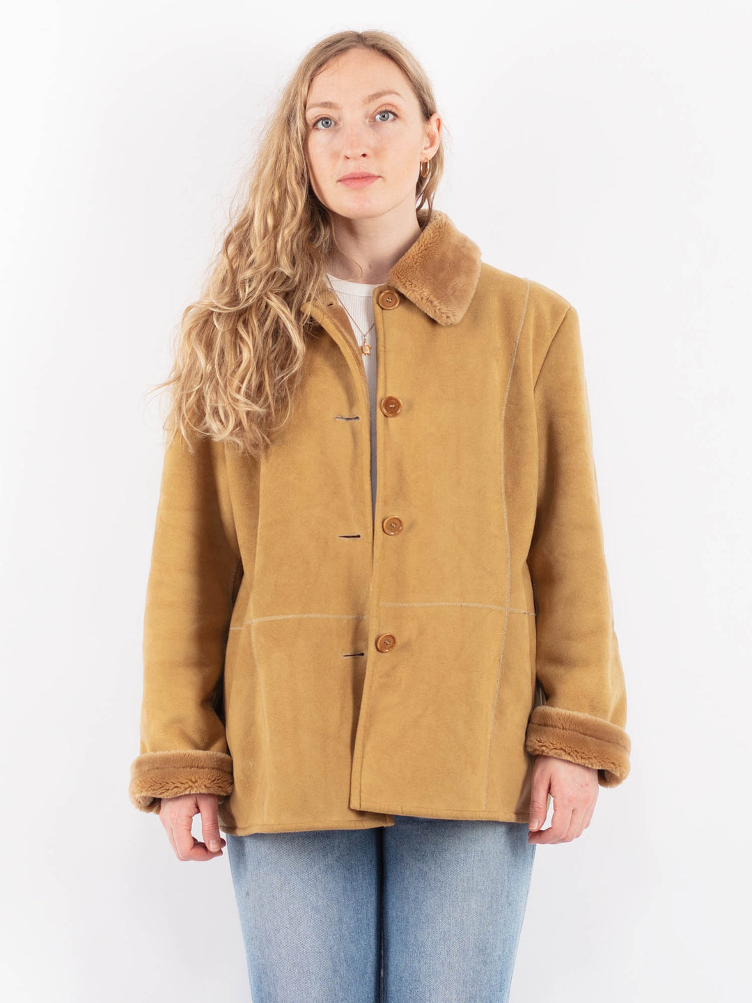 Vintage 90's Women Faux Sheepskin Coat in BeigeV9508