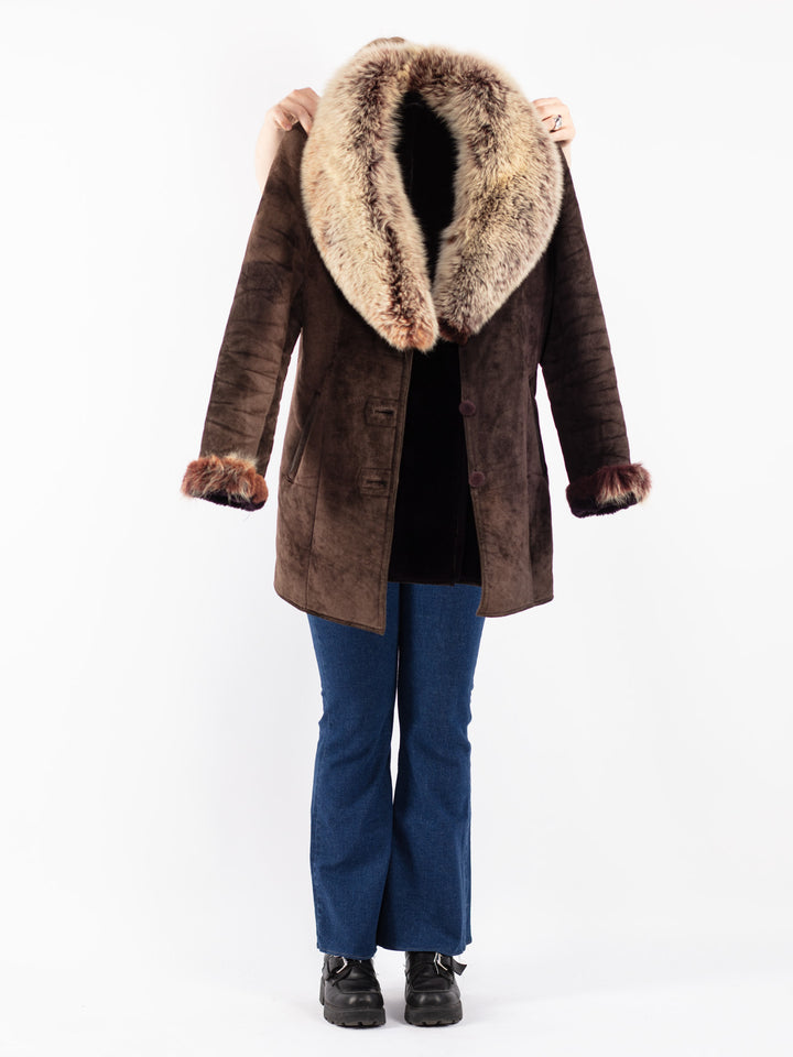 Vintage 90's Women Faux Sheepskin Coat in Brown