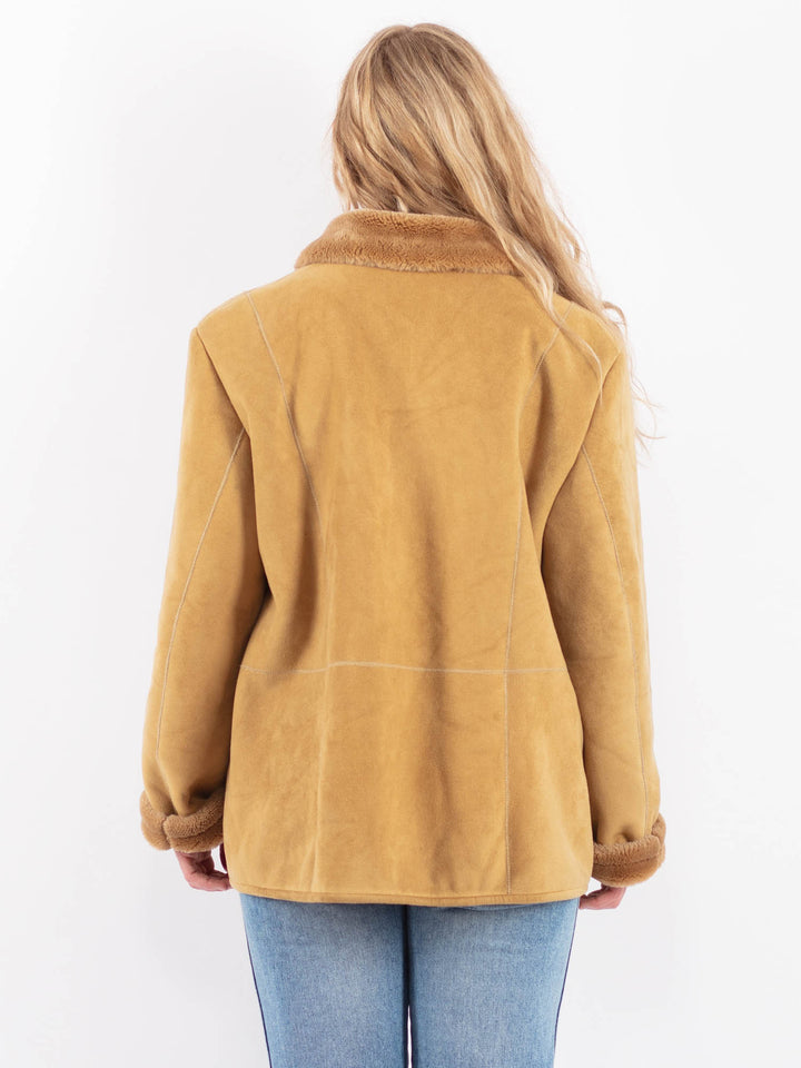 Vintage 90's Women Faux Sheepskin Coat in BeigeV9508