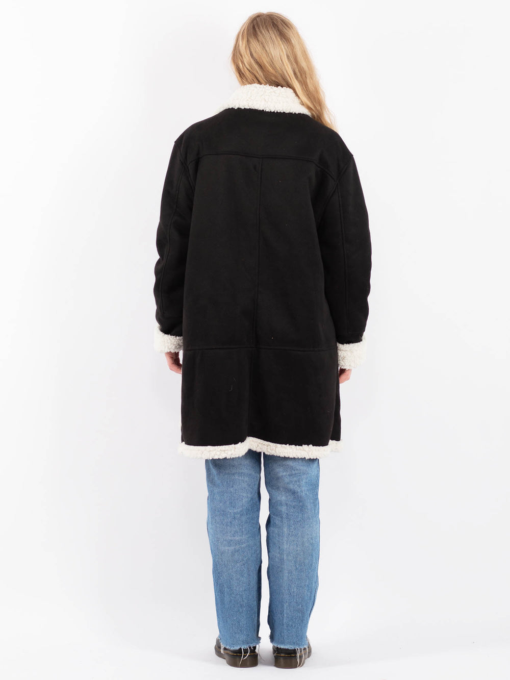 Vintage 90's Women Faux Sheepskin Coat in BlackV9511